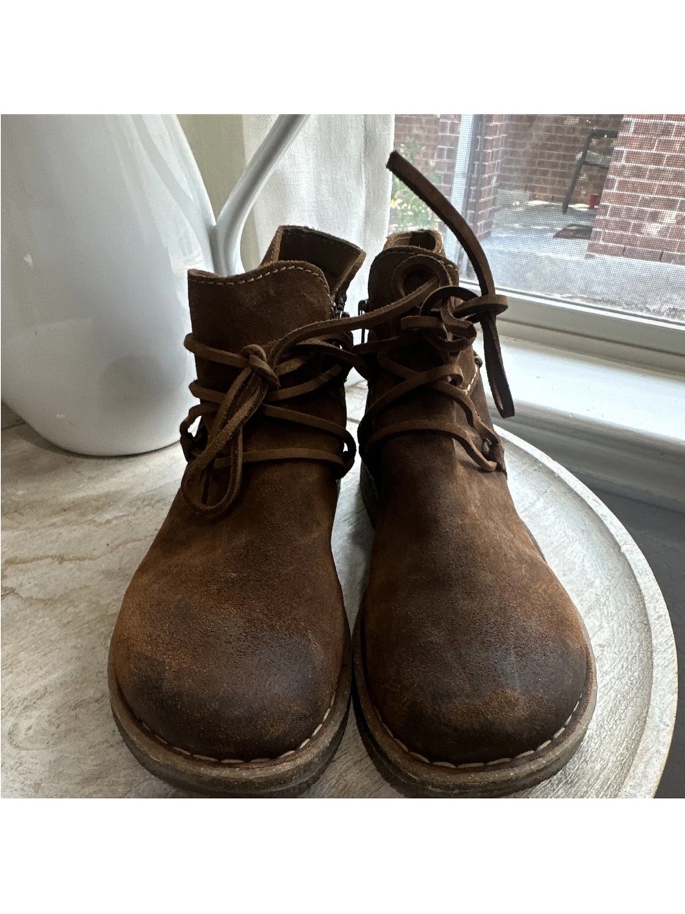 Born Men's Brown Suede Chukka Boots - Picture 7 of 7